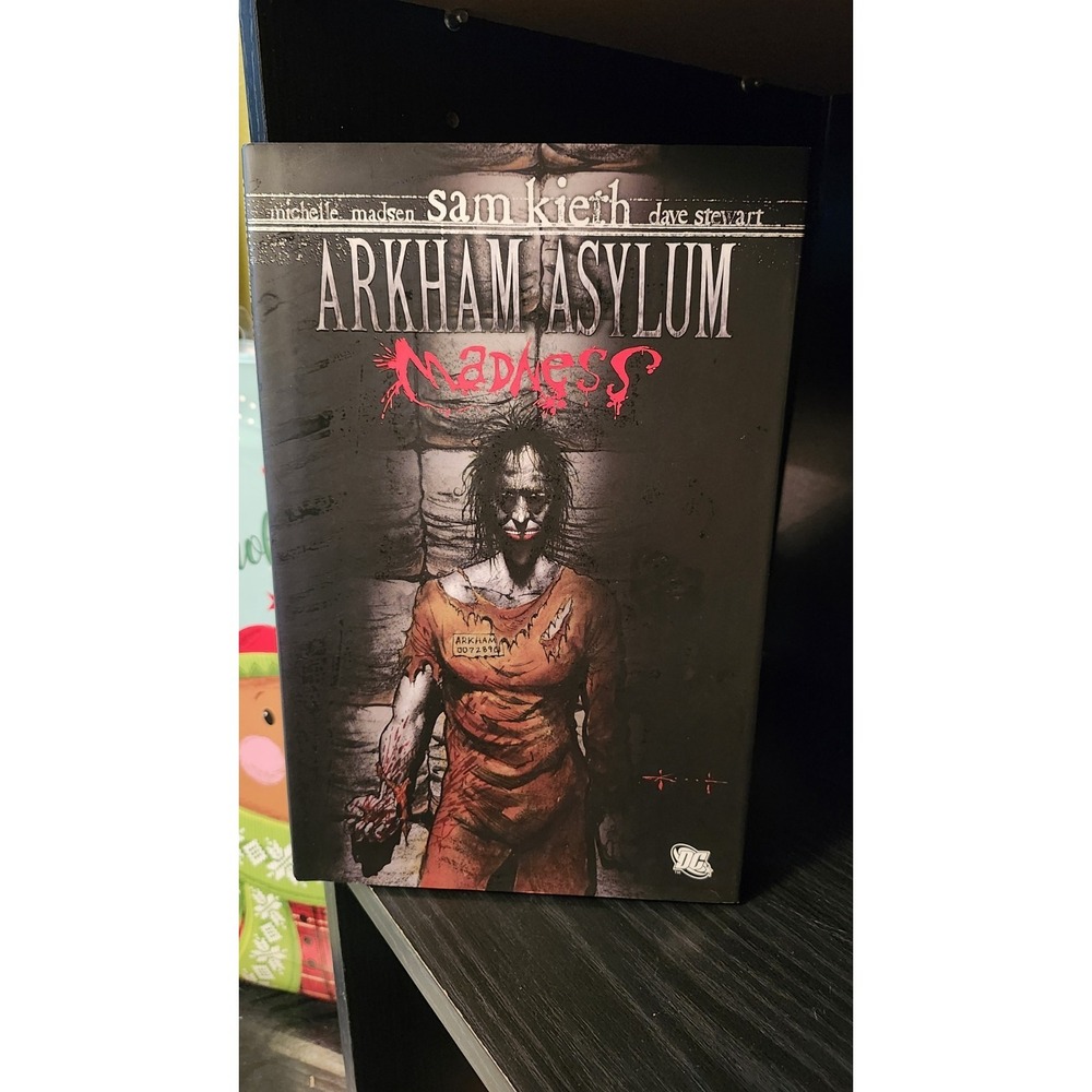 Arkham Asylum:‎ Madness (2010, HC, DC) Sam Kieth Madsen Stewart
